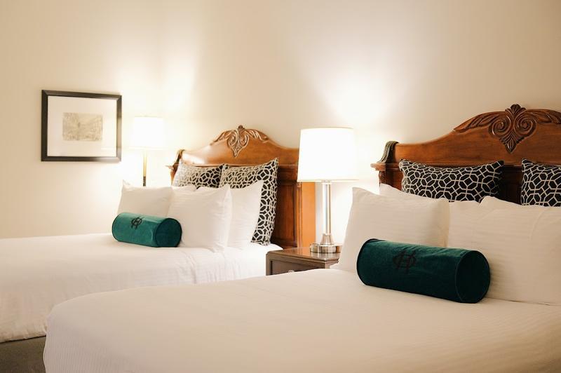 The Oxford Hotel — photo 2