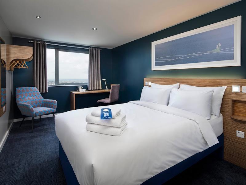 Travelodge Birmingham Central Moor Street — photo 2