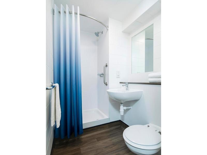 Travelodge Peterborough Central — photo 3