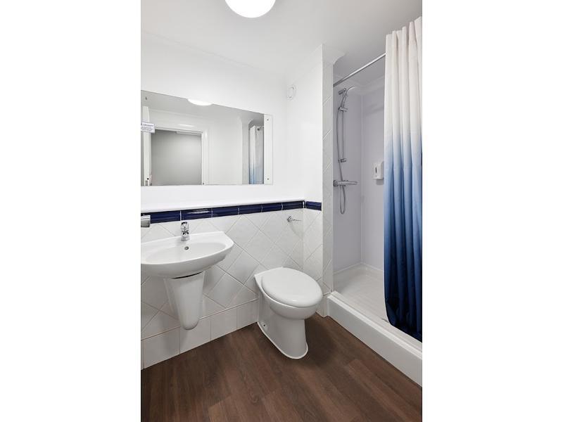 Travelodge Southgate — photo 3