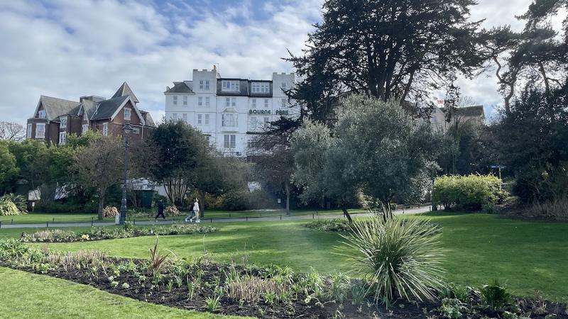 Winterbourne Hotel