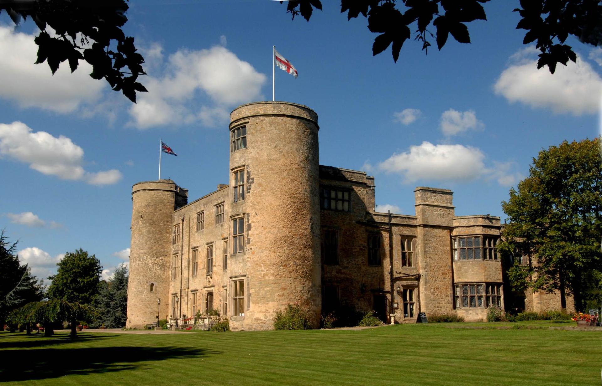 Walworth Castle Hotel