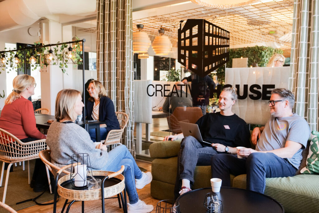 Creative House - Image 1