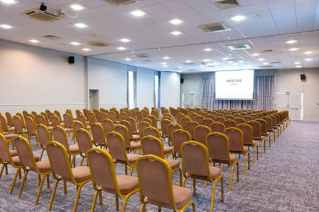 Mercure Maidstone Great Danes Hotel thumbnail 6
