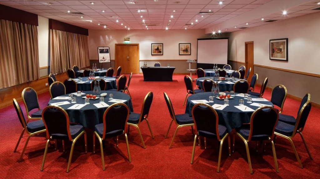 Mercure Maidstone Great Danes Hotel thumbnail 10