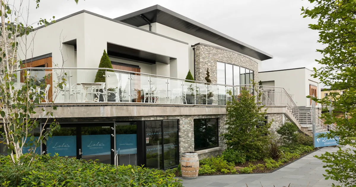 Silverbirch Hotel - Image 1