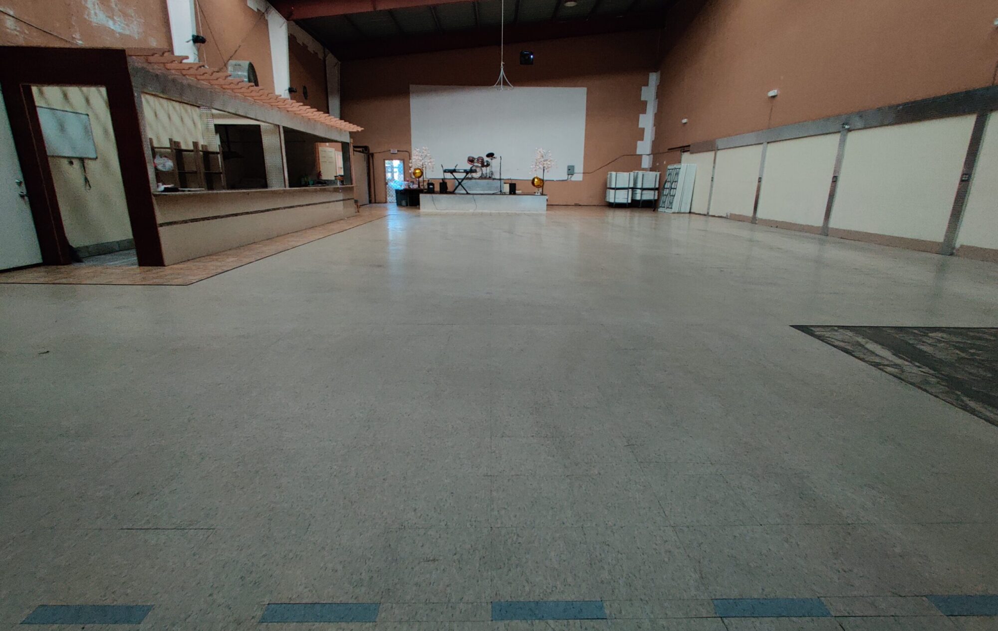 Oakland Party Center - Image 1