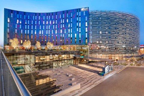 Aloft London Excel - Image 1