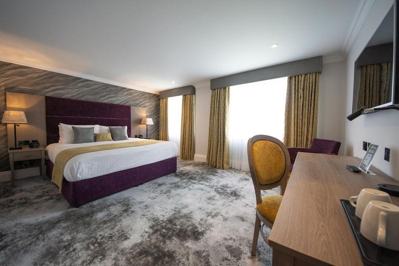 Best Western The Russell Hotel - Image 2