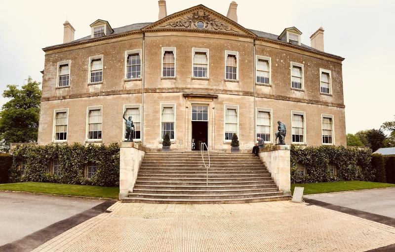 Buscot Park Theatre - Image 1