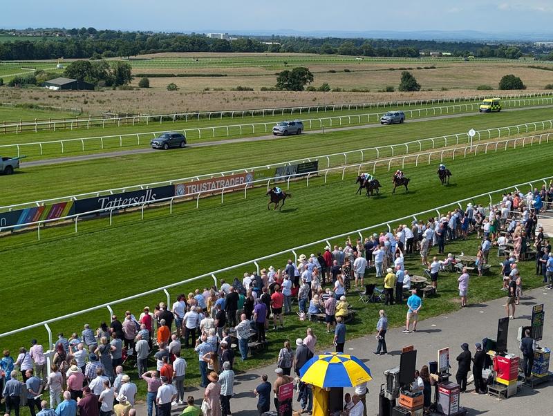 Carlisle Racecourse - Image 1