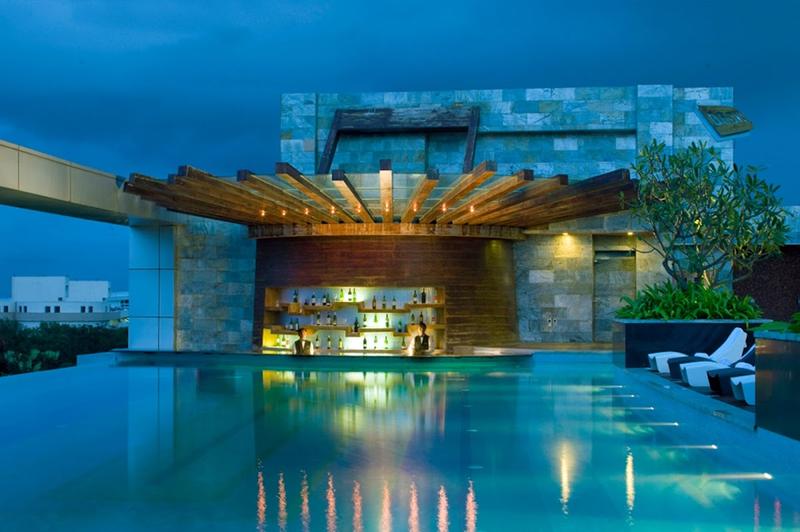 Crowne Plaza Bangalore thumbnail 3