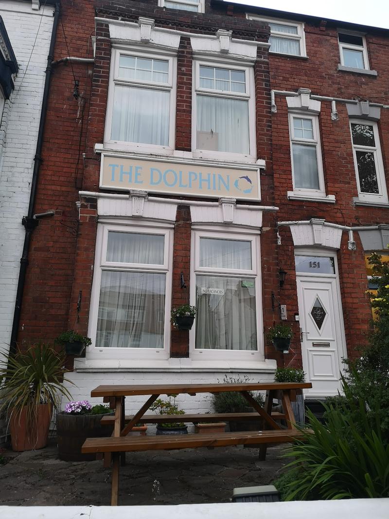 Dolphin Guest House Scarborough - Image 1