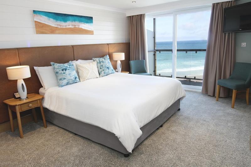Esplanade Hotel - Image 1