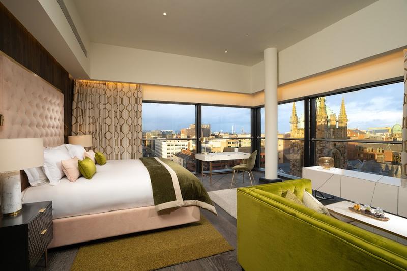 Fitzwilliam Hotel Belfast - Image 2
