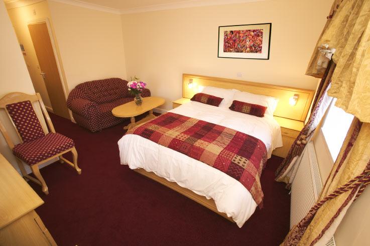 Gateway Hotel thumbnail 2