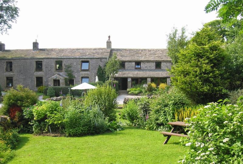 High Trenhouse Management Centre - Image 1