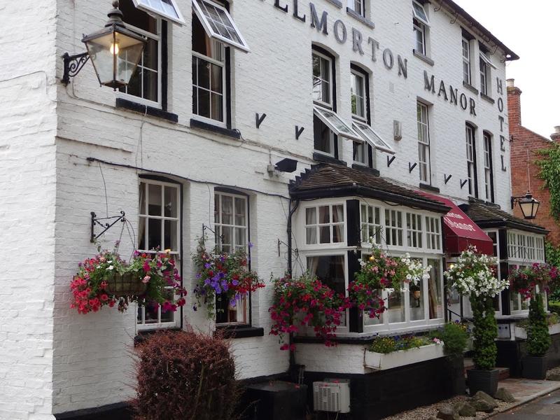 Hillmorton Manor Hotel - Image 1