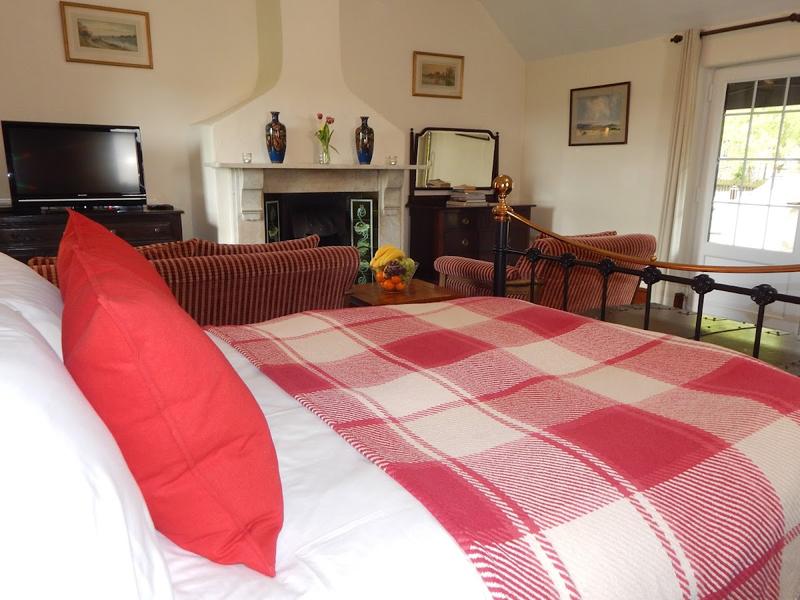 Hinton Grange Hotel thumbnail 2