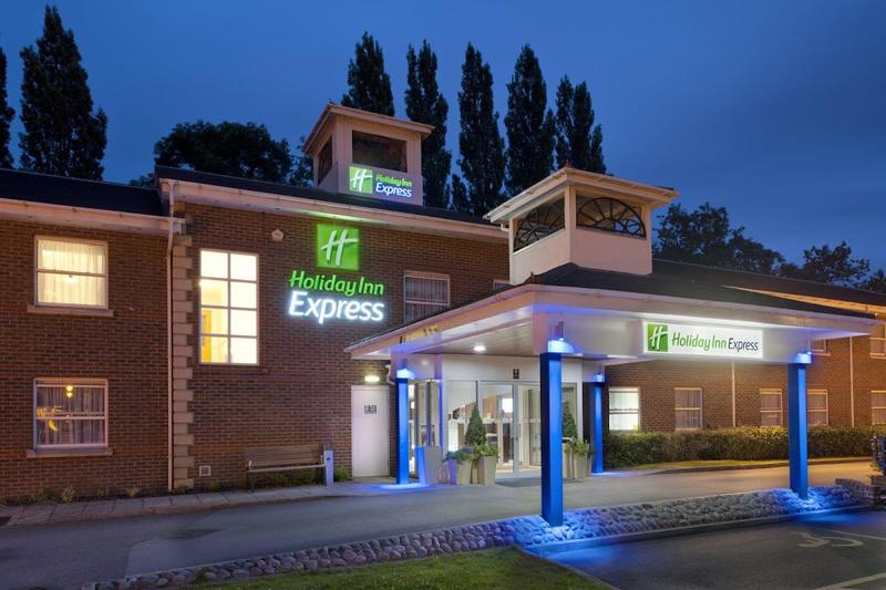 Holiday Inn Leeds East - Image 1