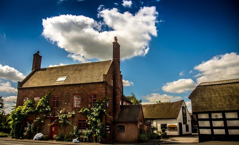 Hundred House Hotel - Image 1