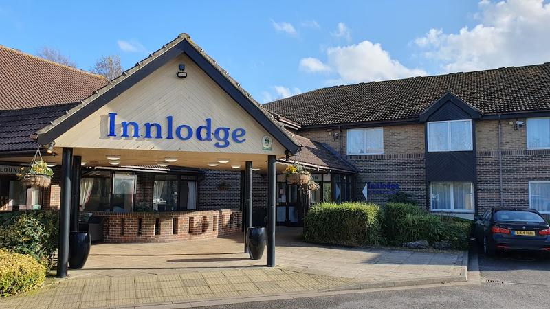 Inn Lodge Hotel - Image 1