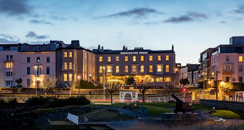 Kingston Hotel - Image 1