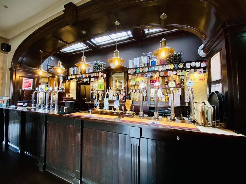 Knavesmire Manor Hotel - Image 3