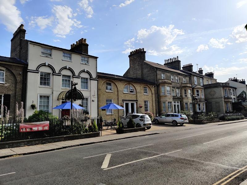 Lensfield Hotel - Image 1