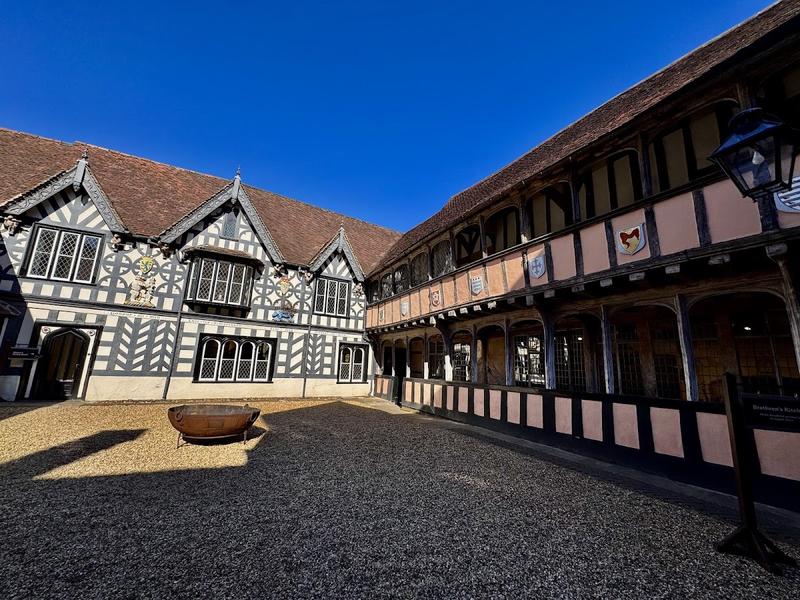 Lord Leycester Hotel thumbnail 3