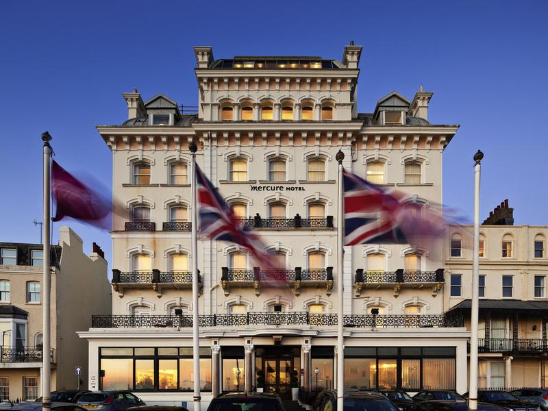 Mercure Brighton Seafront Hotel - Image 1