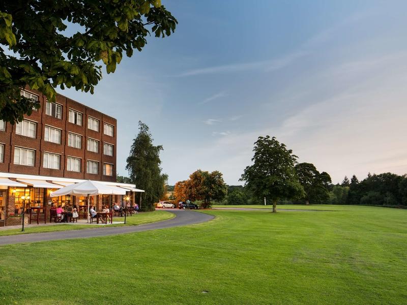 Mercure Maidstone Great Danes Hotel - Image 1