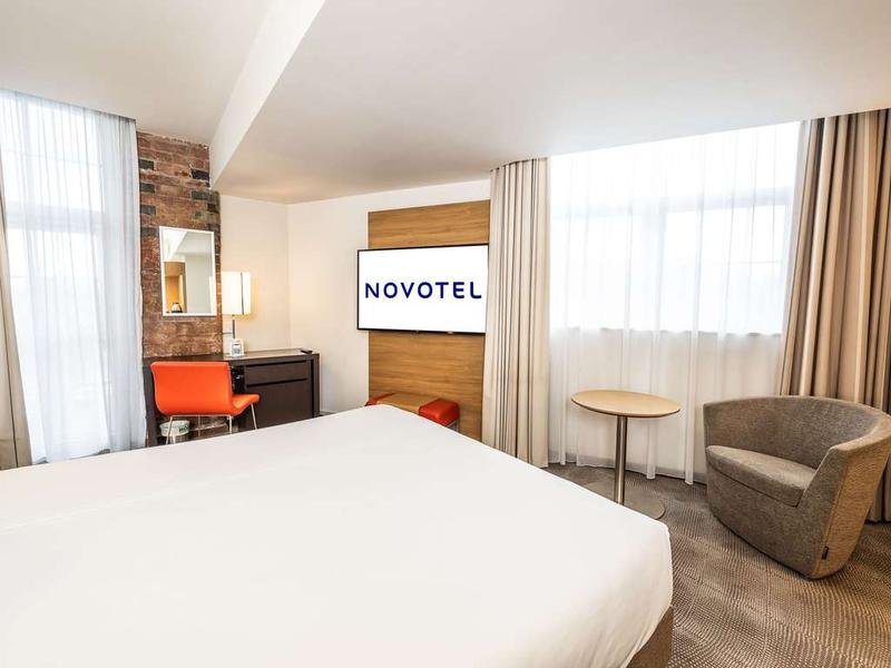 Novotel Cardiff City Centre thumbnail 2