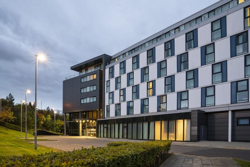 Novotel Edinburgh Park - Image 1
