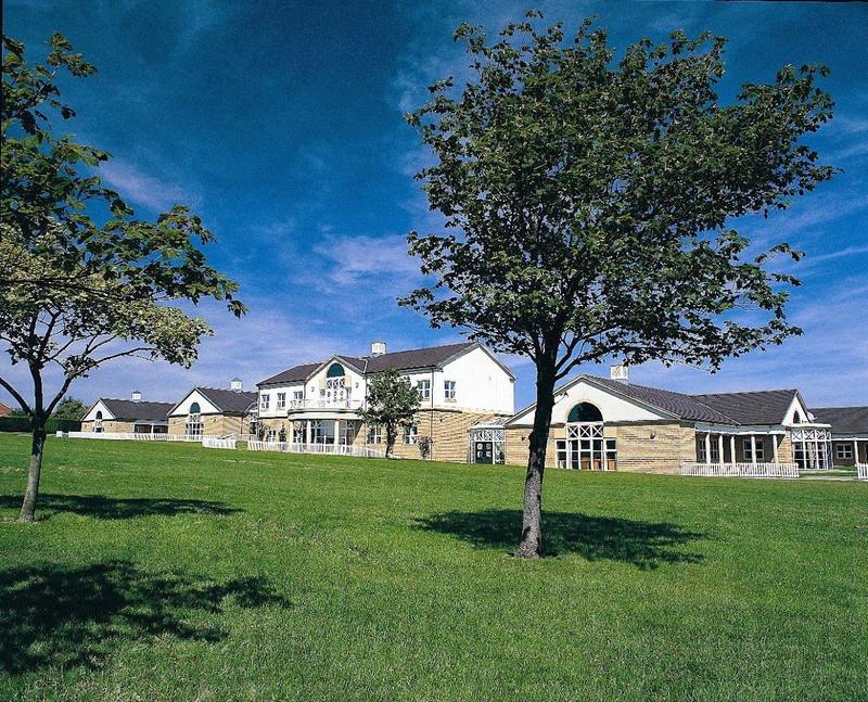 Pavilions of Harrogate - Image 1