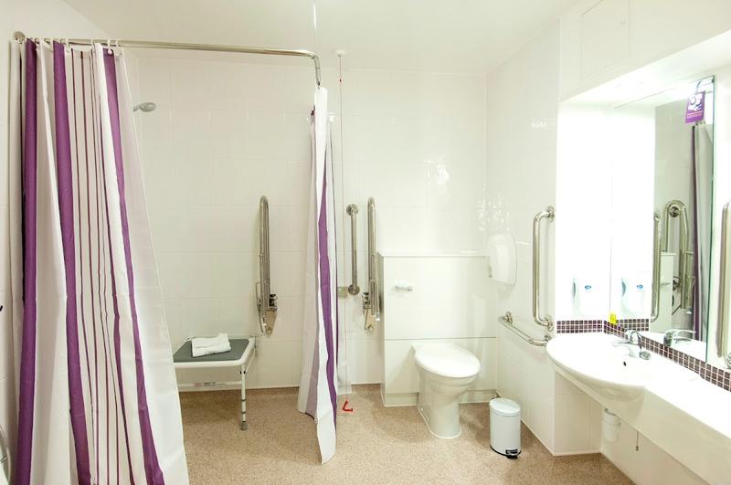 Premier Inn Barnsley - Image 3
