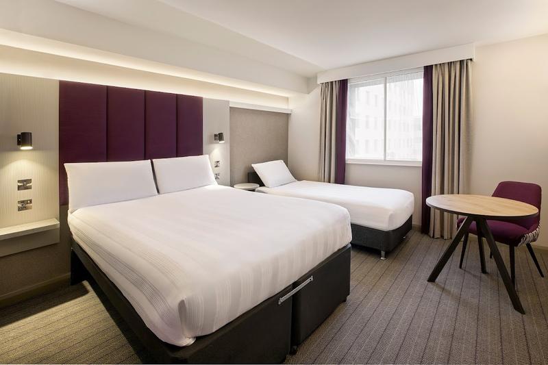 Premier Inn Nottingham West - Image 2
