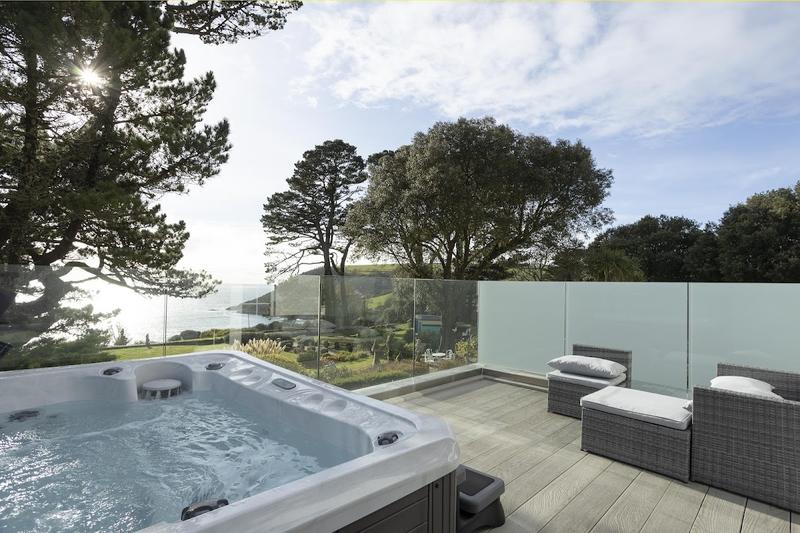 Talland Bay Hotel thumbnail 3