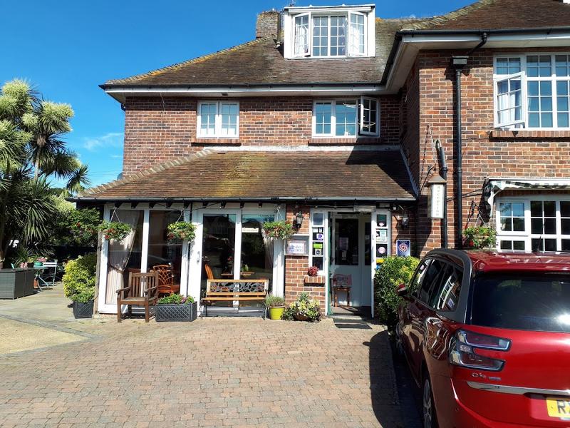 The Aldwick Hotel thumbnail 3