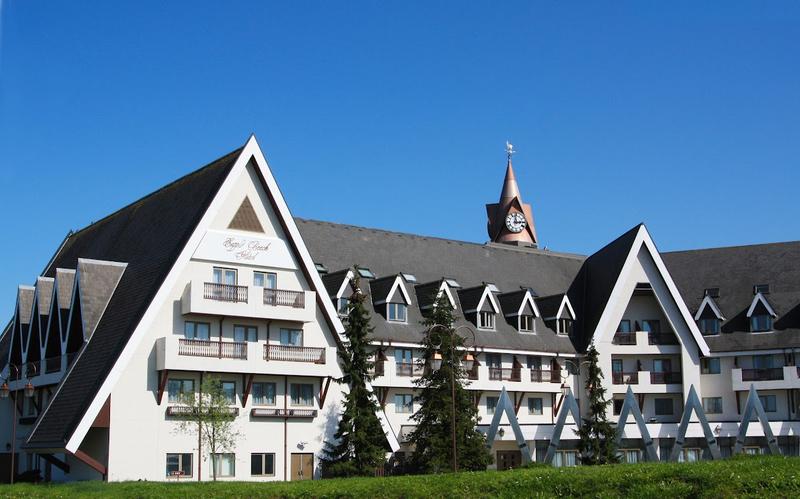 The Coppid Beech Hotel - Image 1
