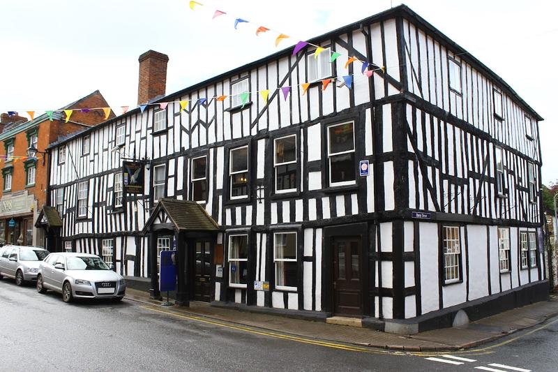 The Falcon Hotel - Image 1