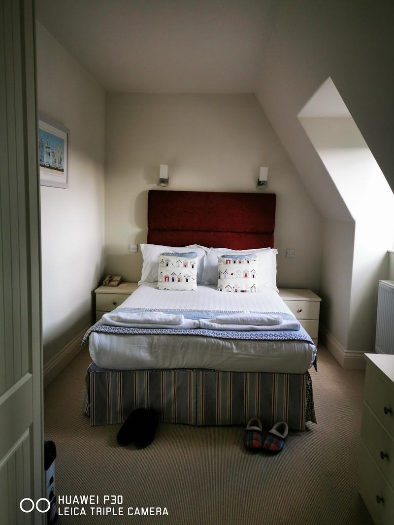 The Redcliffe Hotel thumbnail 2
