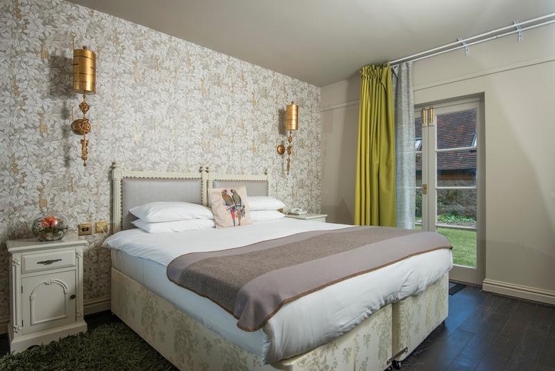 The Spread Eagle Hotel thumbnail 2