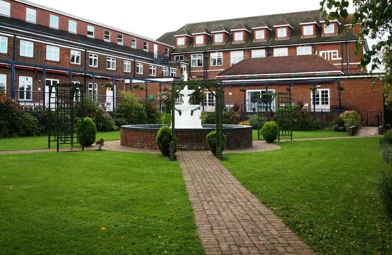 The Thurrock Hotel - Image 1