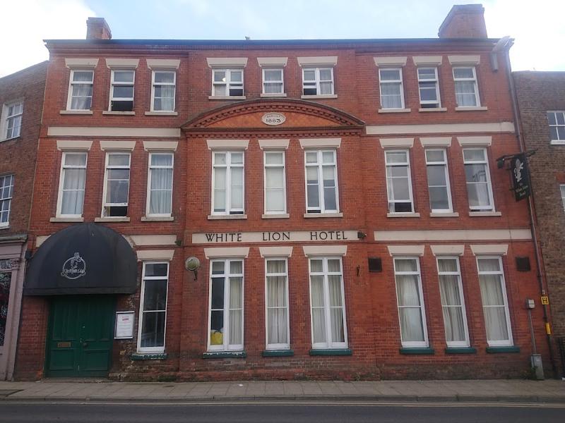 The White Lion Hotel - Image 1