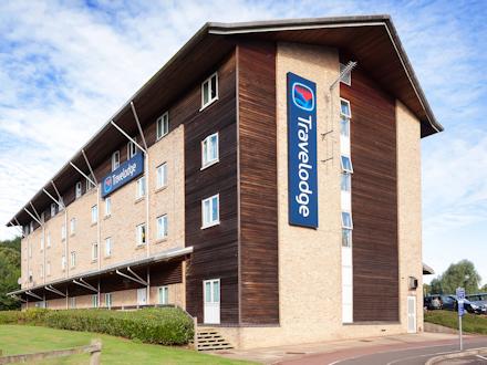 Travelodge Ashford - Image 1