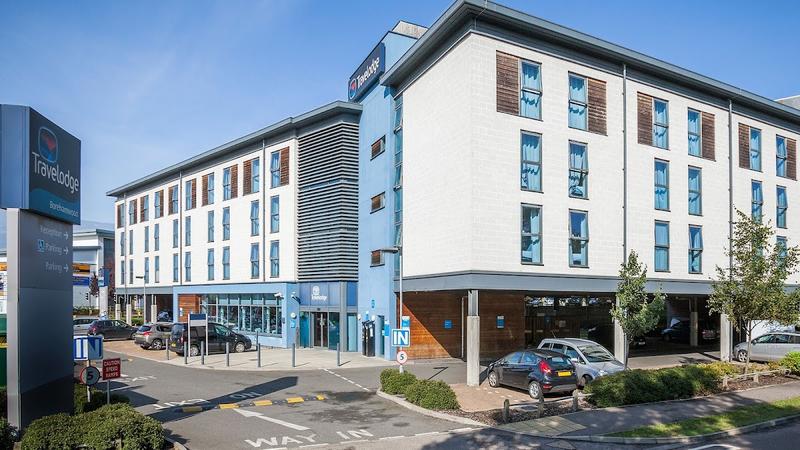 Travelodge Borehamwood - Image 1