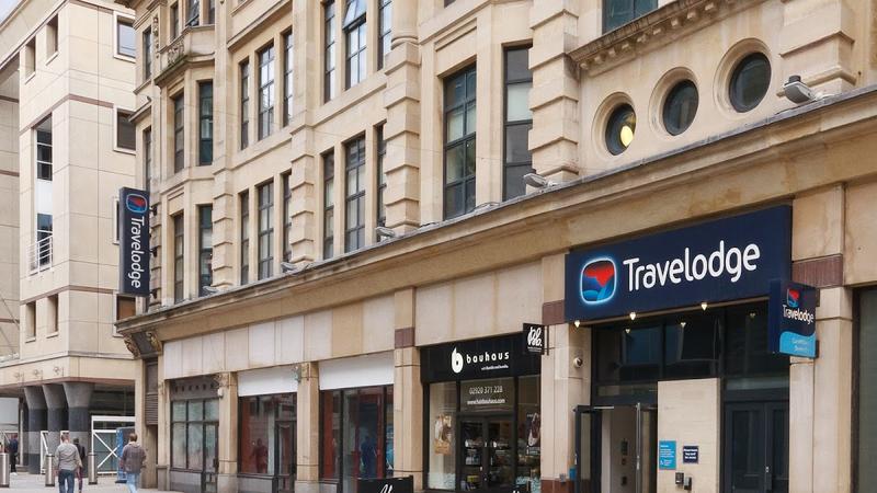 Travelodge Cardiff Central Queen Street - Image 1