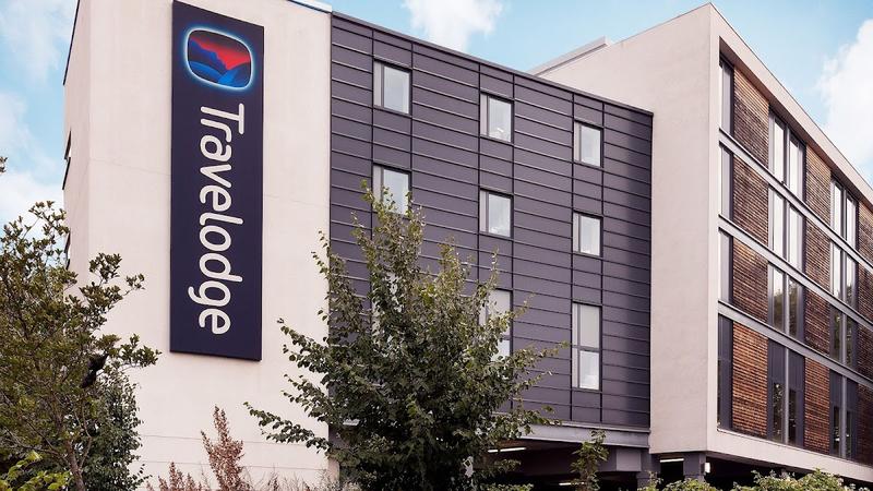 Travelodge London Heathrow Central - Image 1