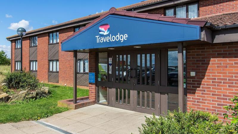 Travelodge Huntingdon Fenstanton - Image 1
